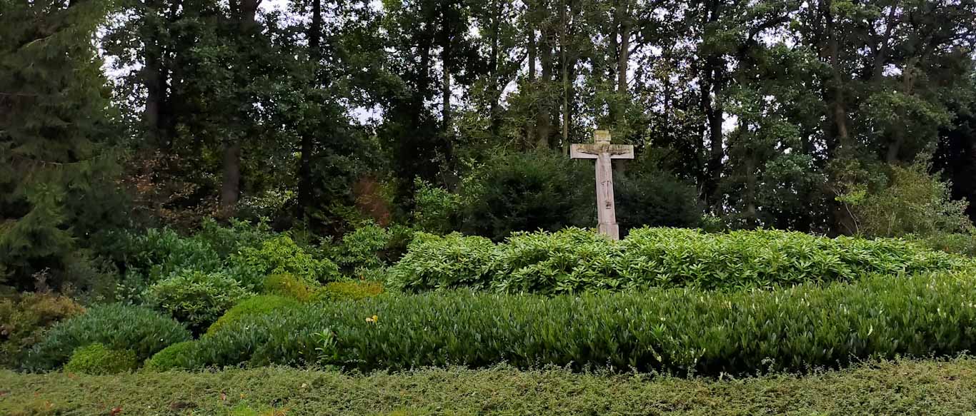Kruis aan de kruisweg te Lepelstraat betekenins 