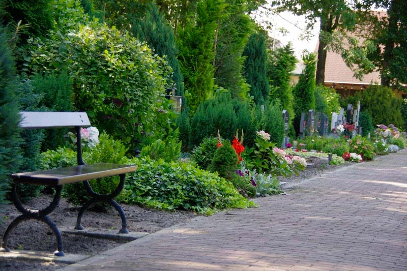 rust op de begraafplaats