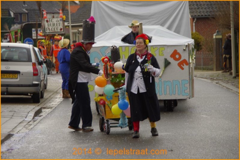 lepelstraatoptocht2014057.jpg