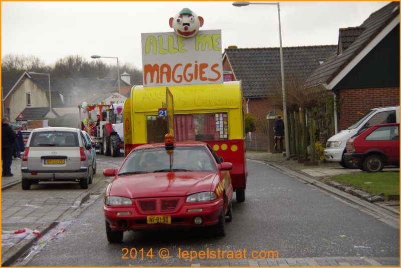 lepelstraatoptocht2014106.jpg