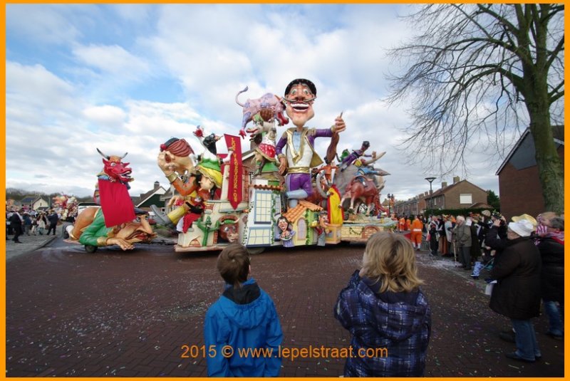 carnavaloptocht2015109.jpg