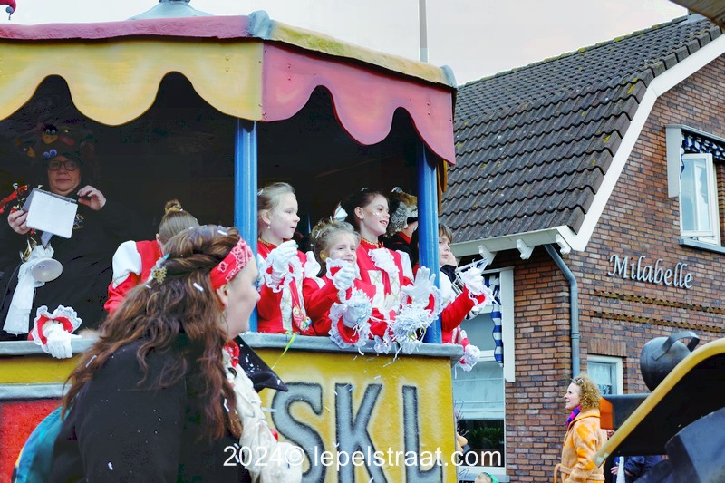 Dansmariekes Lepelstraat Carnaval