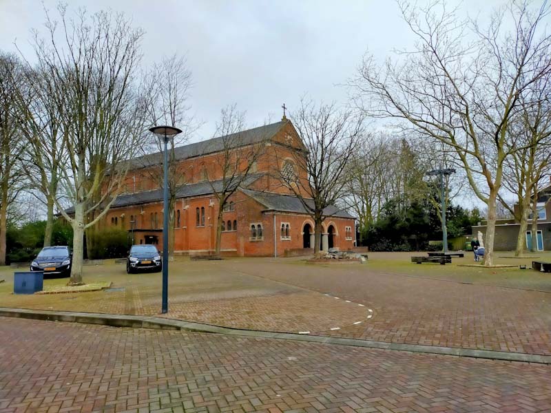 fontein kerkplein lepelstraat