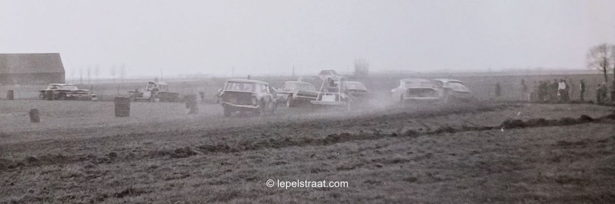 rondjes rijden crossen lepelstraat