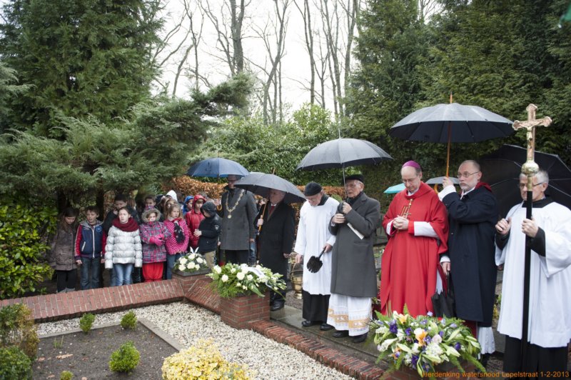 Enkele minuten stilte uit respect voor de slachtoffers