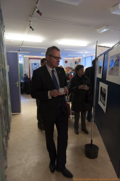 Burgemeester Han Polman van Bergen op Zoom bij de expositie